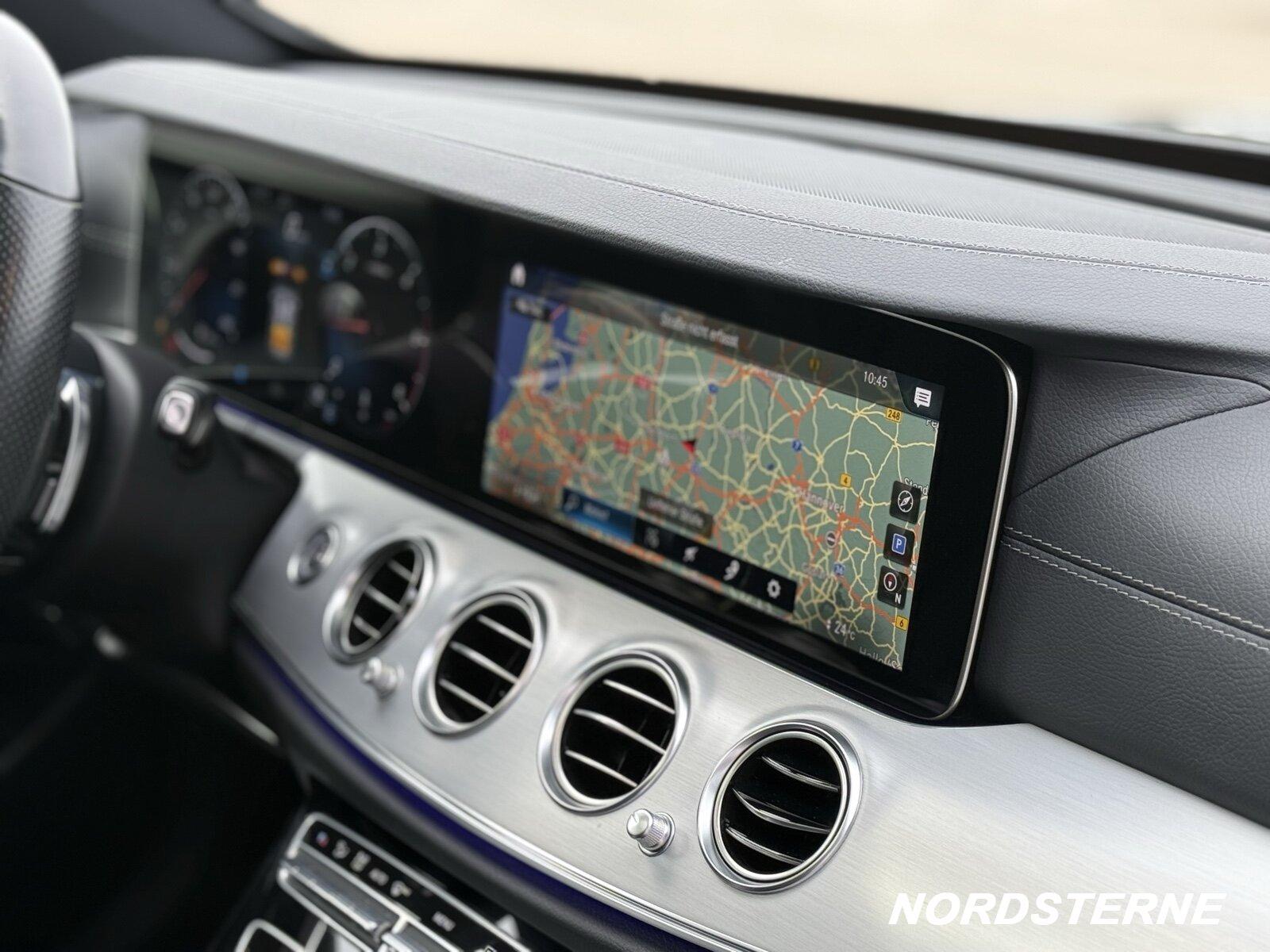 Mercedes-Benz E 220 d T AMG-LINE+DISTRONIC+MULTIBEAM+SHD+WIDE