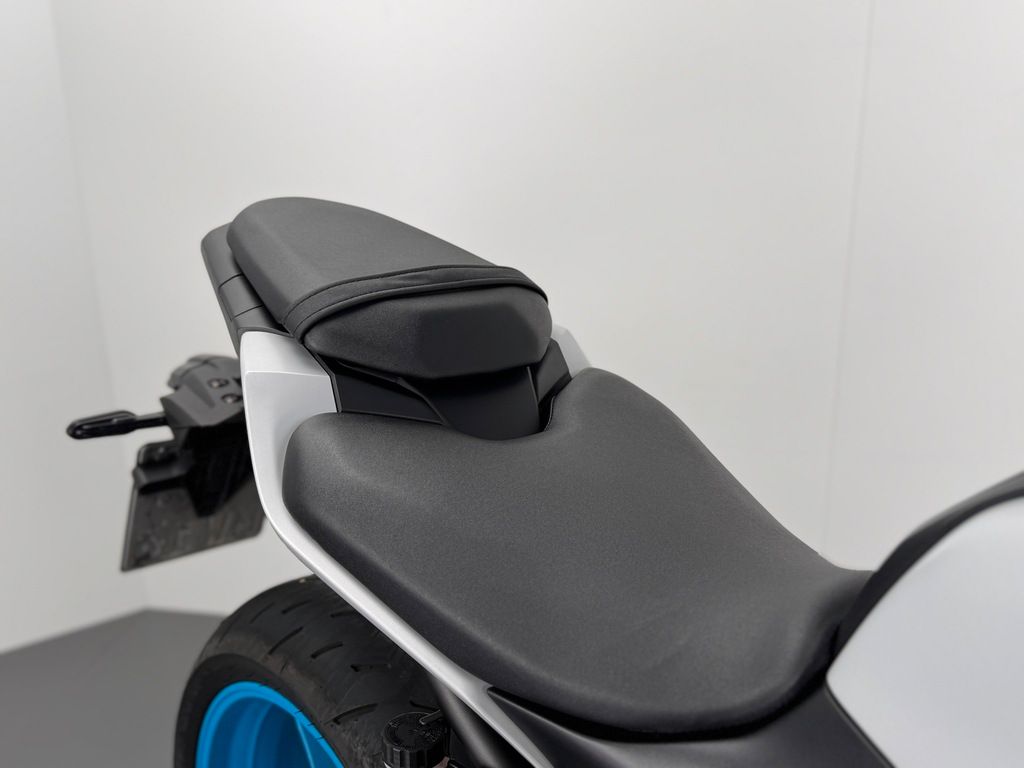 Fahrzeugabbildung Yamaha MT-07 YAMT 35 KW *TOP-ZUSTAND *SERVICE NEU