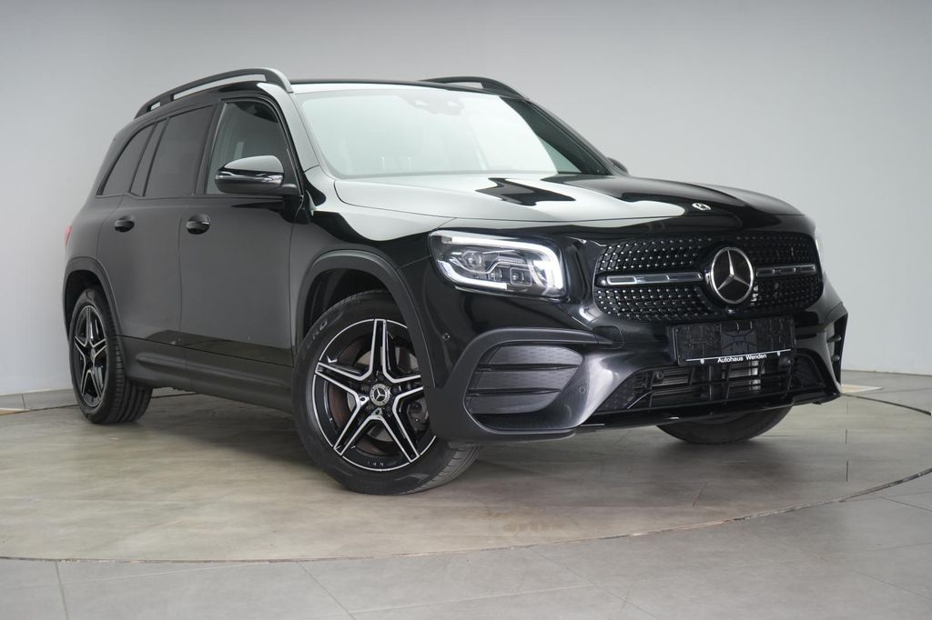 Image of Mercedes-Benz GLB 220