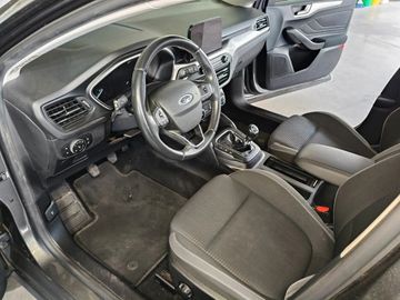 Ford Focus - 11
