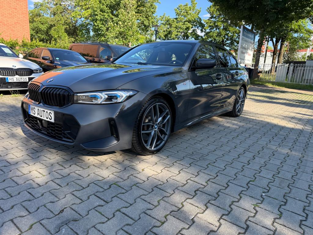 BMW 330d xDMSportGlasdachHeadUpStandheizung 2023