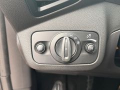 FORD Kuga Titanium*Xenon*Sitzh.*Navi*Klima*