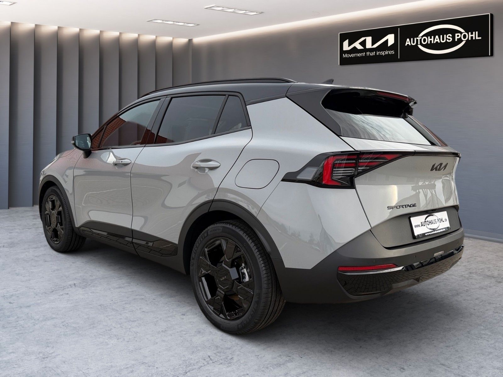 Fahrzeugabbildung Kia SPORTAGE 1.6T 2WD DCT BLACK ED SD DRIVE