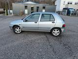 Renault Clio 1,4 Oldtimer Festpreis!!!! - gebrauchte Renault Clio aus dem Jahr 1996