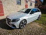 Mercedes-Benz C 300de T-Modell AMG Night Paket - Mercedes-Benz CE 300 Gebrauchtwagen