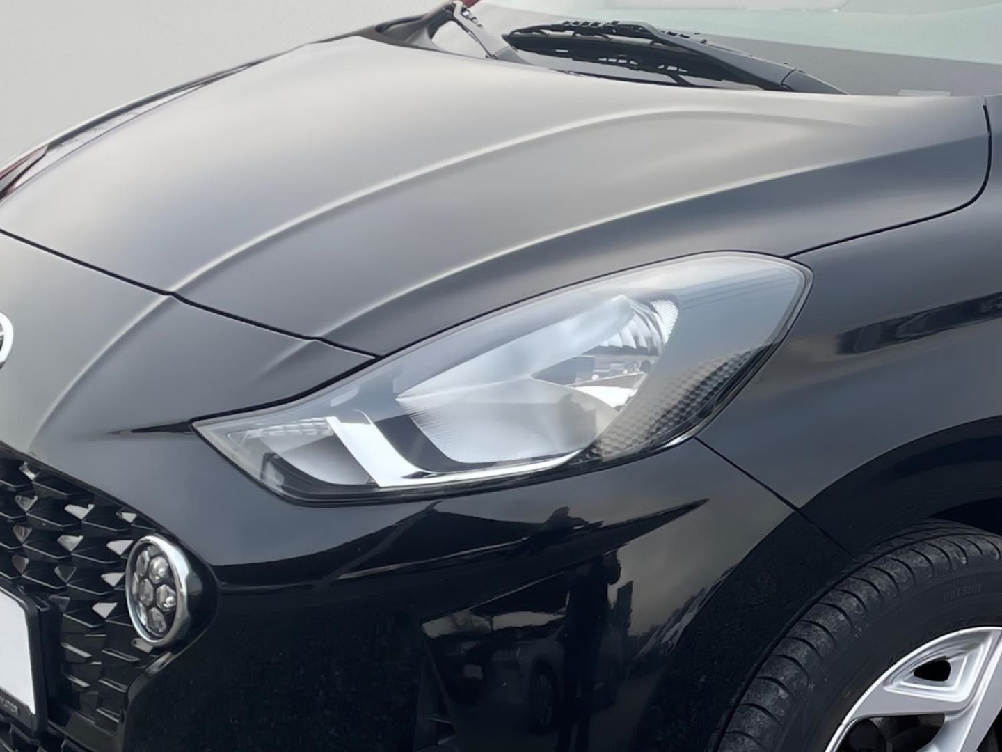 Fahrzeugabbildung Hyundai i10 1.0 Intro Edition Navi Kamera Sitzheizung Rü