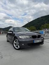BMW 116i TÜV bis 05/28 | PDC | Schiebedach | 17 Zoll