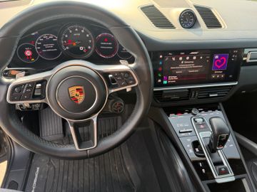 Porsche Cayenne - 12