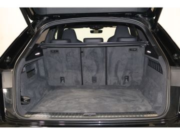 Audi Q8 - 6