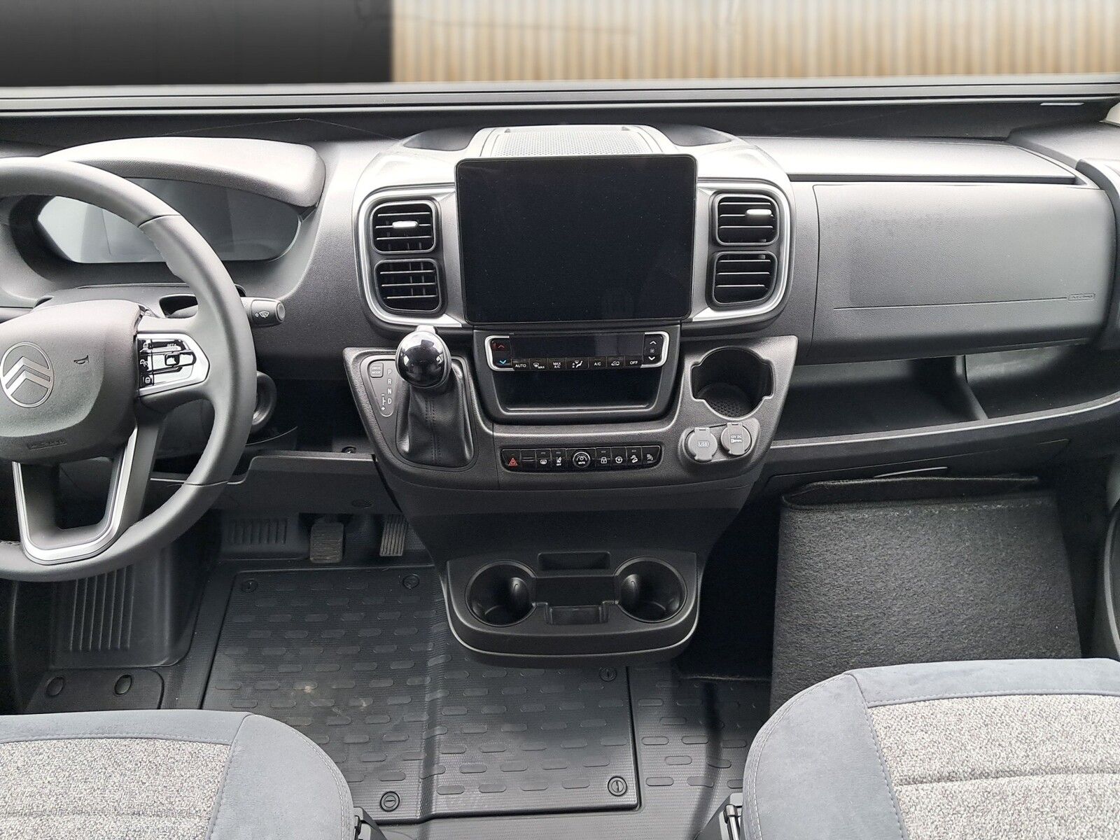 Fahrzeugabbildung Pössl Summit 600 Plus Citroen 140 PS