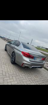 BMW F90 M5 2. Hand Deutsch - BMW M5: F90