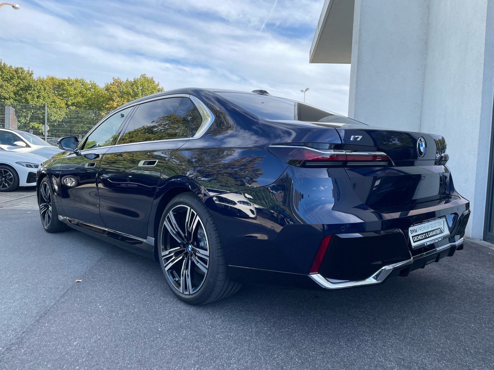 BMW i7 xDrive60 Limo M Sport Execu.Lou.Sit. elTür foto 2