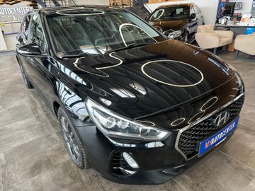 Hyundai i30 Premium *LED*Navi*Spurhalteass*
