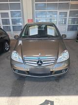 Mercedes-Benz Verkaufe mein  Mercedes Benz w169 180cdi - Mercedes-Benz W169