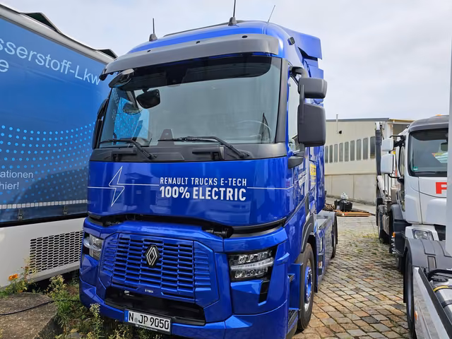 Renault E-Tech T 4x2*SleeperCab, Navi, Alufelgen,540kWh* für 234.192 €