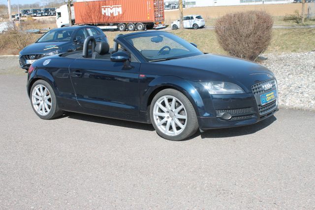 Audi TT Coupe/Roadster 2.0 TFSI Roadster