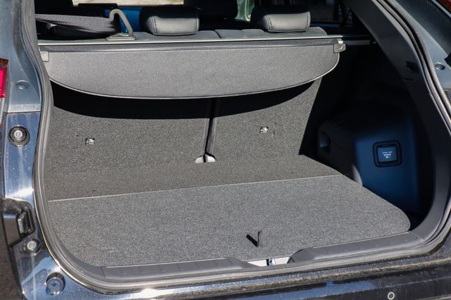 Fahrzeugabbildung Mitsubishi Eclipse Cross 2.4 PHEV Plus SELECT 4WD LAGERWARE