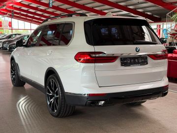 BMW X7 - 8