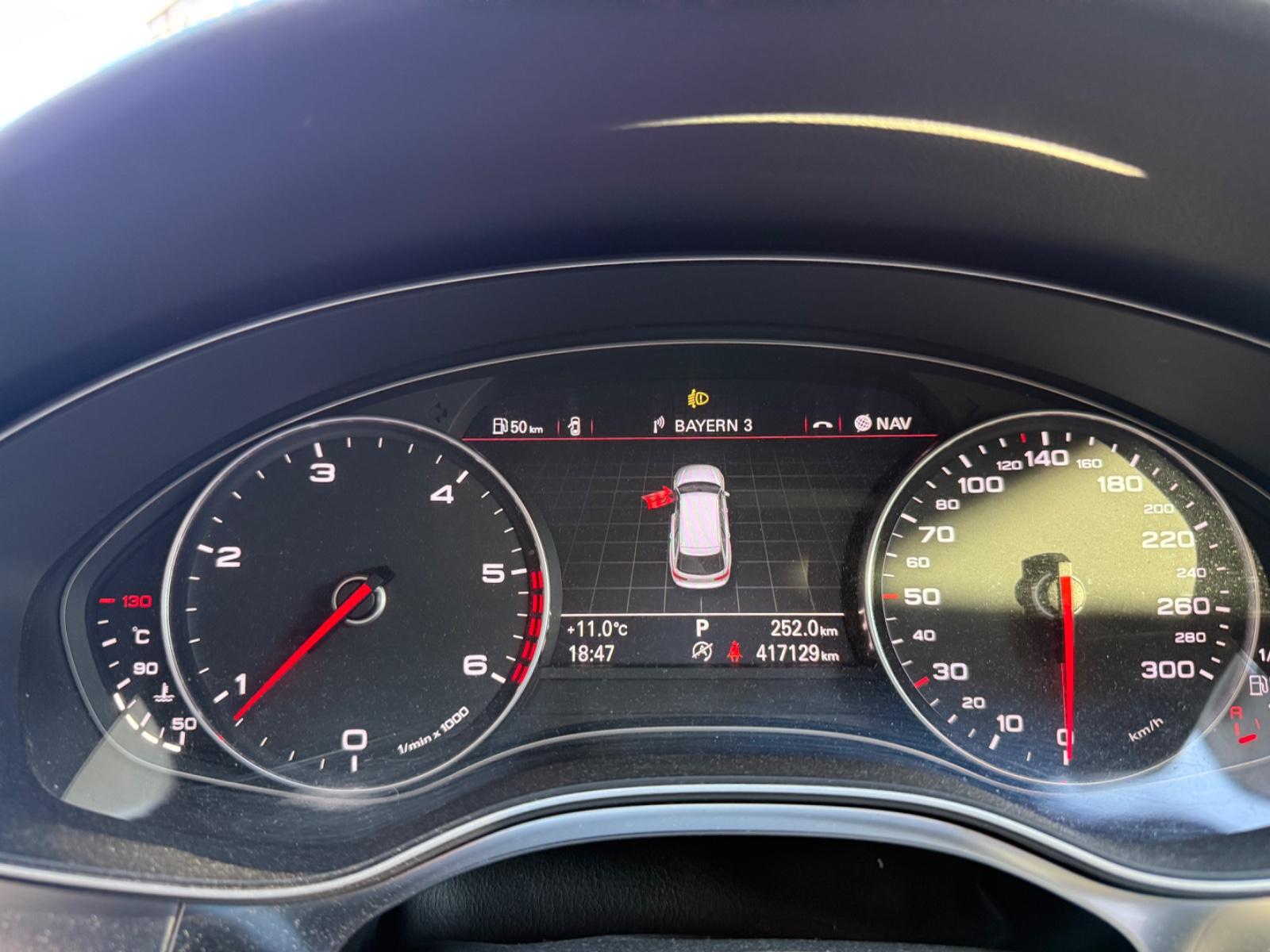 Audi Quattro 2011 — photo 20