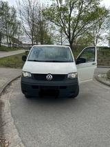 Volkswagen VW T5 Transporter (Youngtimer) - Volkswagen: Youngtimer