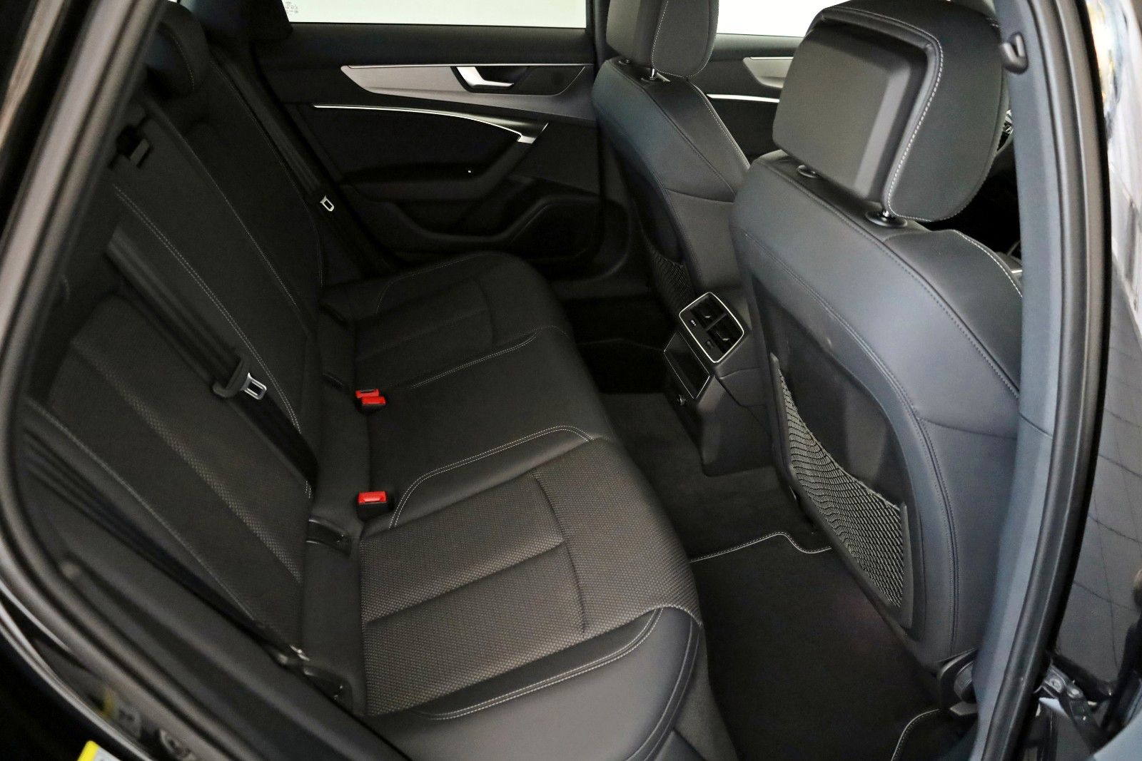 Fahrzeugabbildung Audi A6 Avant 40 TDI quattro S line TLeder,Matrix-LED