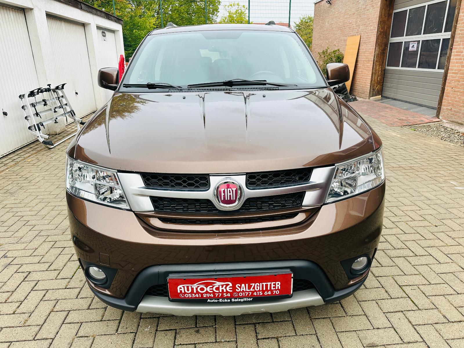 Fiat Freemont 2.0 Multijet Lounge AWD | 170 ch | BVA | 7 places | Toit ouvrant | Navigation | Caméra de recul | Attelage
