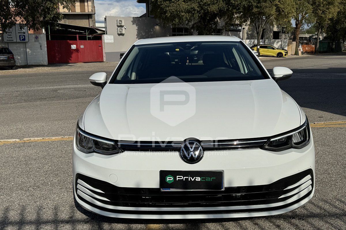 Volkswagen VOLKSWAGEN Golf 1.0 eTSI EVO DSG Life imagem 2