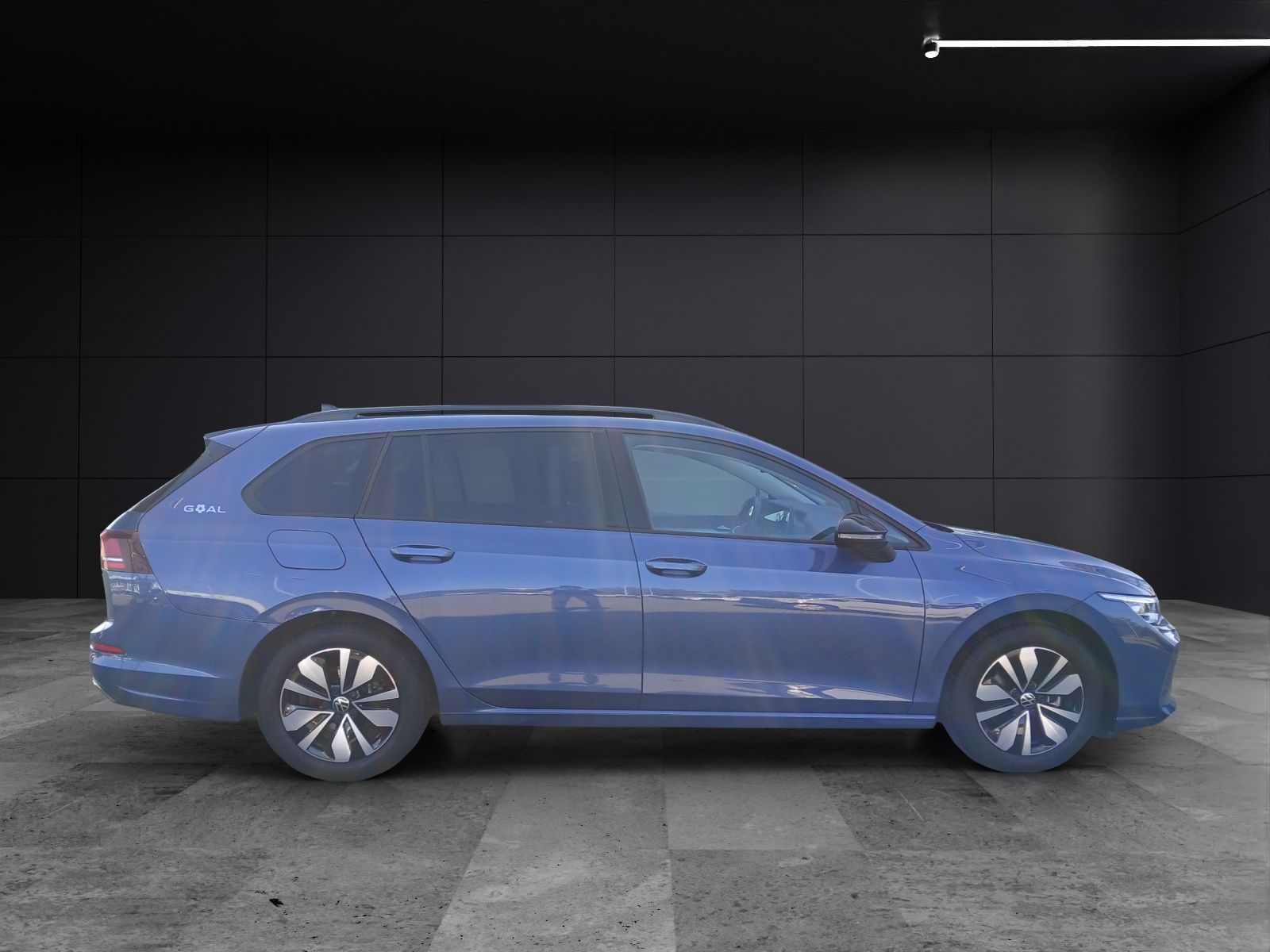Fahrzeugabbildung Volkswagen Golf VIII Variant eTSI Goal DSG LED AHK Navi AID