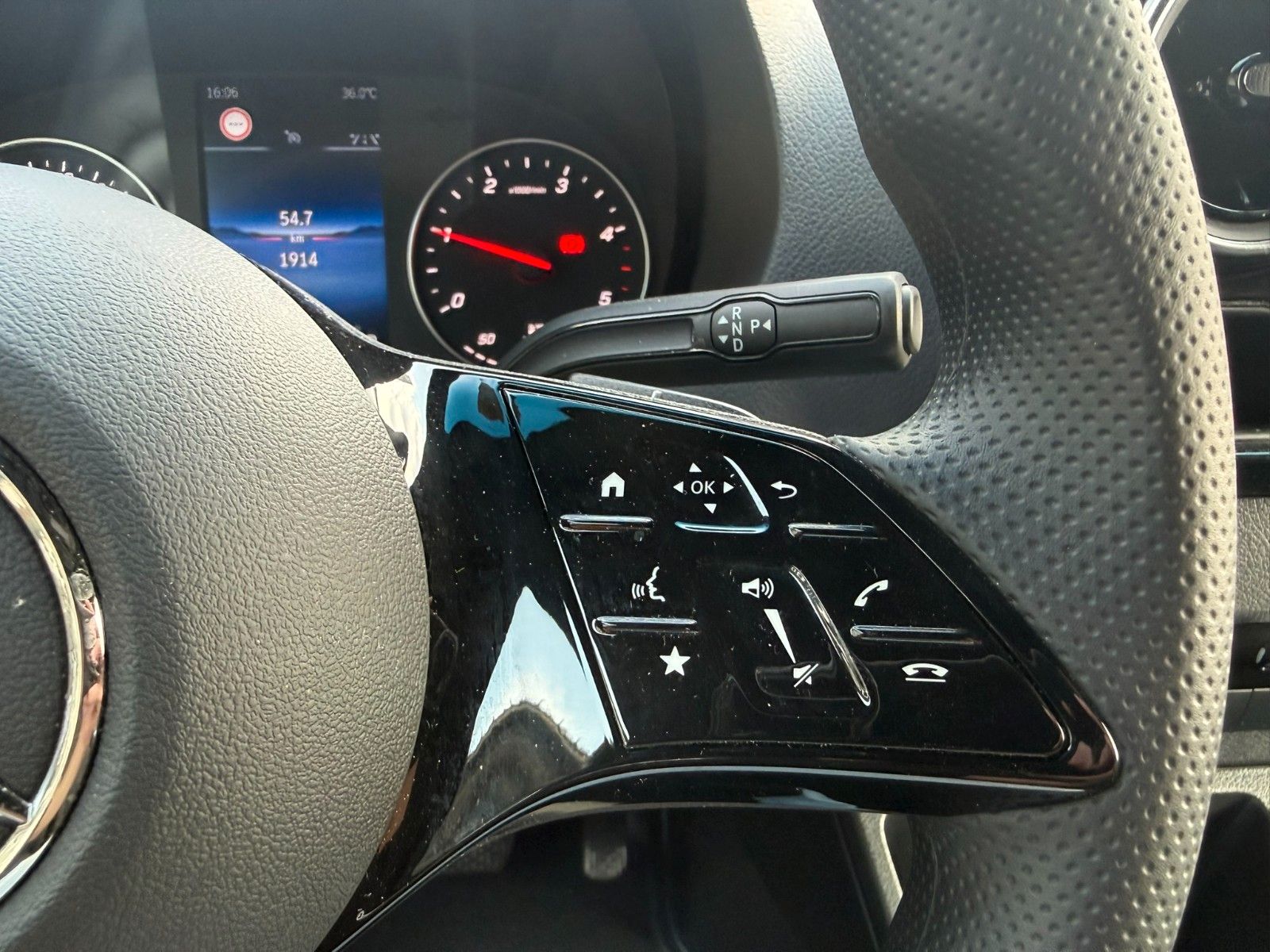 Fahrzeugabbildung Mercedes-Benz Sprinter 317 CDI 9G 3665 AHK3,5 Klima 360