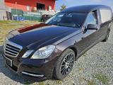 Mercedes-Benz E 250 CDI BESTATTUNGSWAGEN * KUHLMANN - Mercedes-Benz E 250 aus 2011: Cdi
