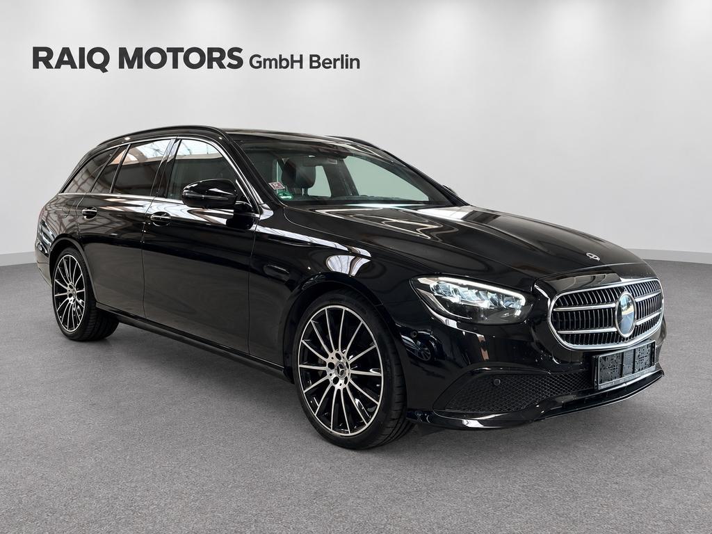 MercedesBenz E 400 d 4M PANO AIRMATIC DISTR AHK NETTO 35800 2022