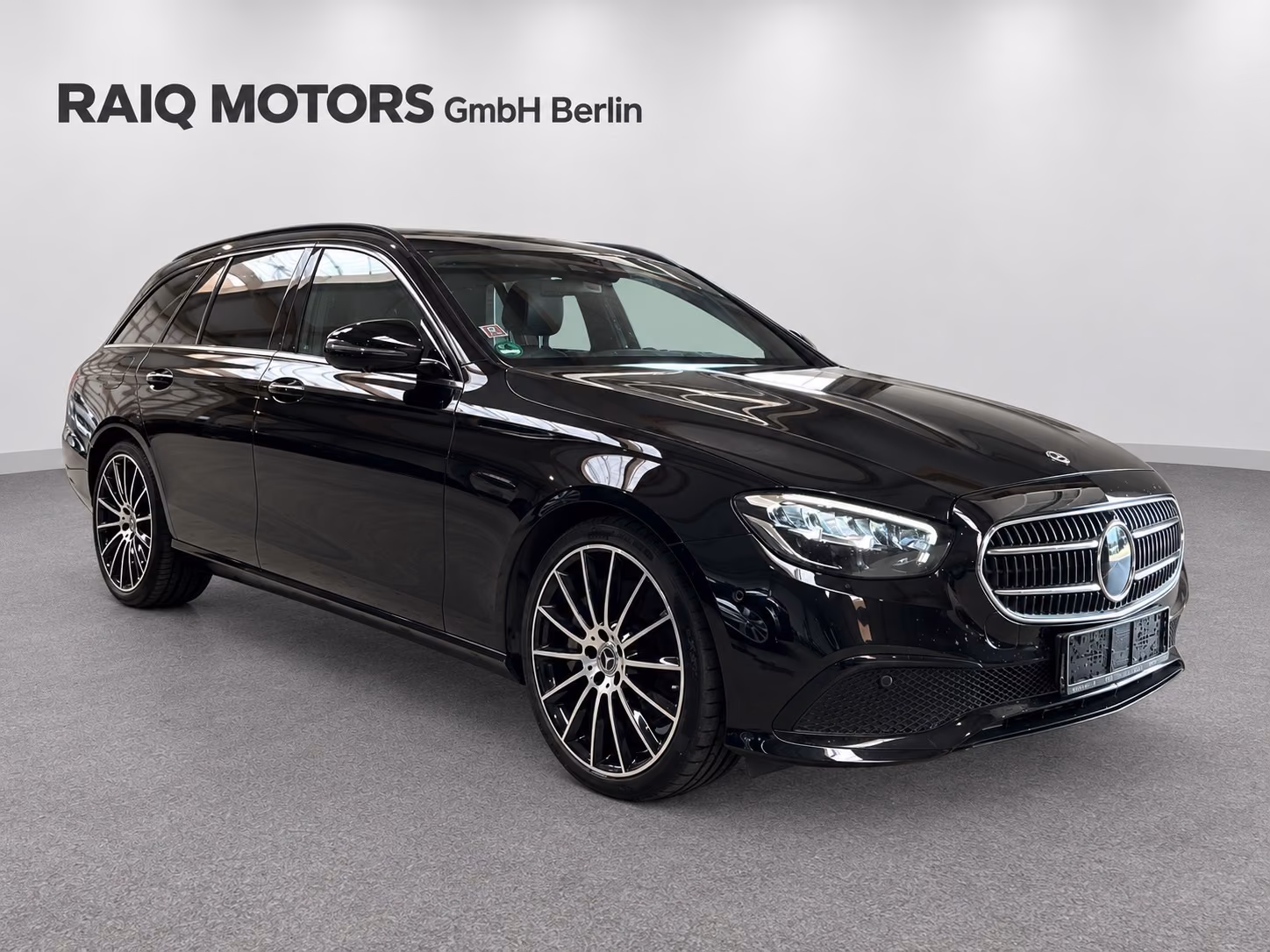 Mercedes-Benz E 400 d 4M PANO AIRMATIC DISTR. AHK NETTO 35800