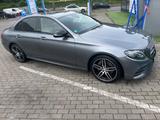 Mercedes-Benz E220 W213 - Mercedes-Benz 220: 220e