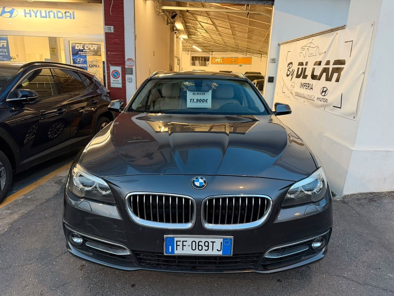 BMW Bmw 520 520d xDrive Touring Luxury
