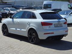 Fahrzeugabbildung RS Q3 2.5 TFSI quattro