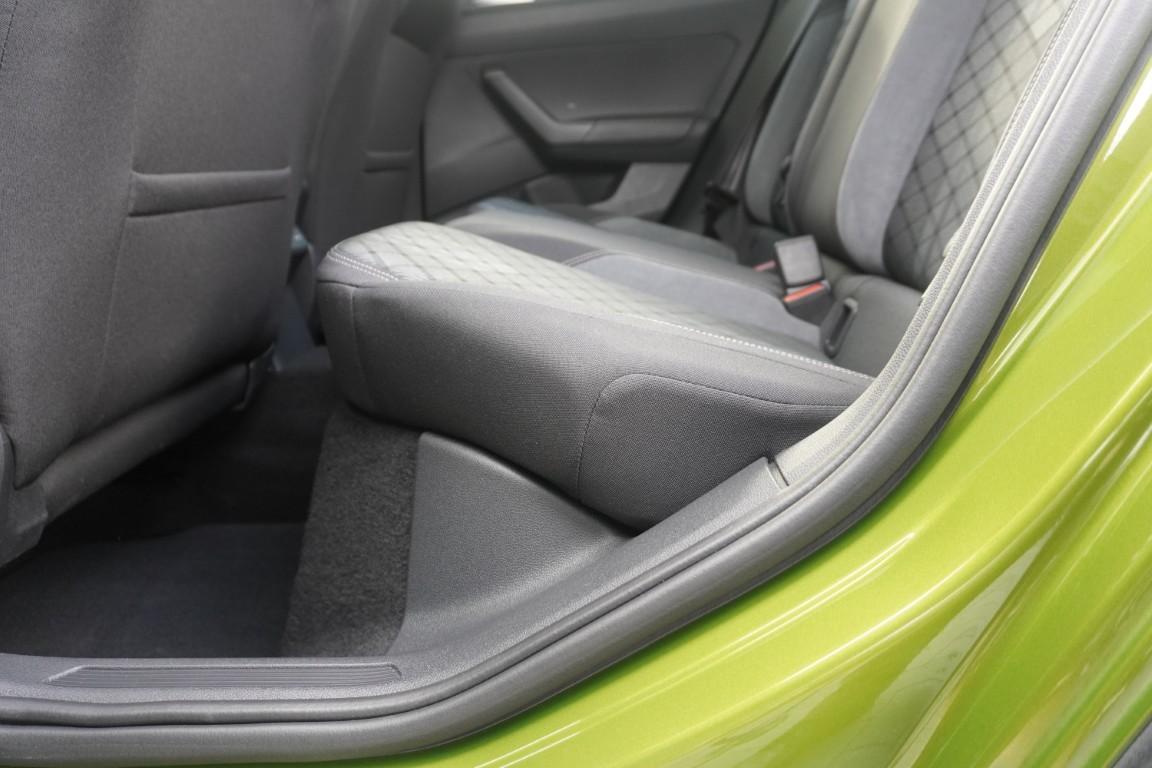Volkswagen Taigo 1.0 TSI DSG R-Line LED ACC Navi Kamera, миниатюра 11
