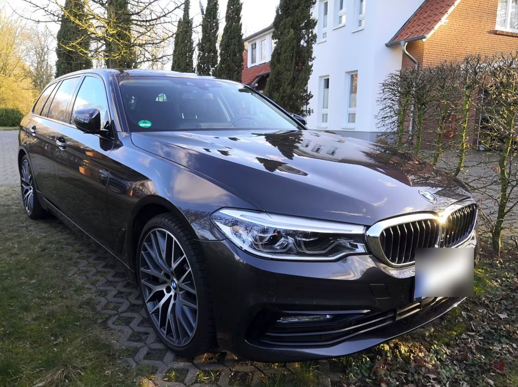 Image of BMW 530
