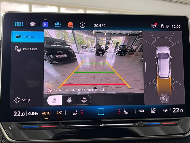 Golf VIII R-Line 1.5 eTSI DSG