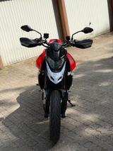 Ducati Hypermotard 950 RVE - Ducati Motorräder in Hamburg