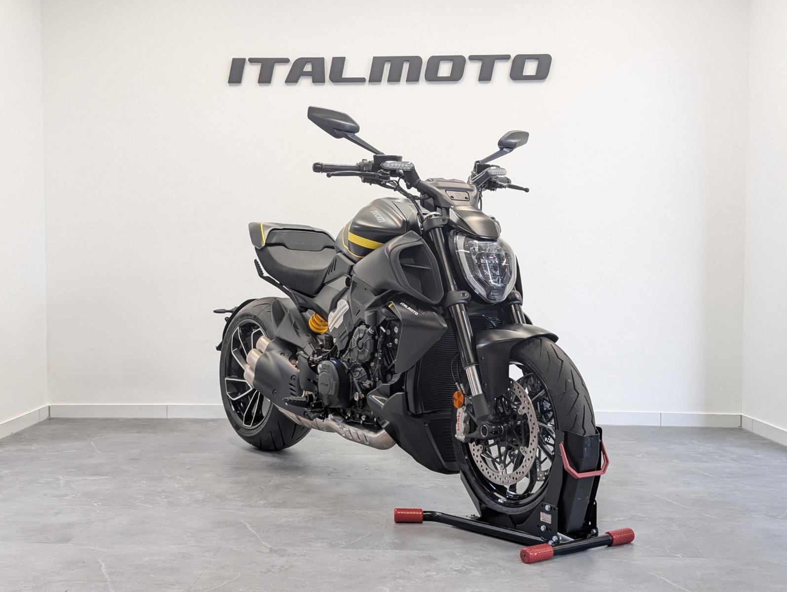 Ducati Diavel V4 E5+ *VORFÜHRER*