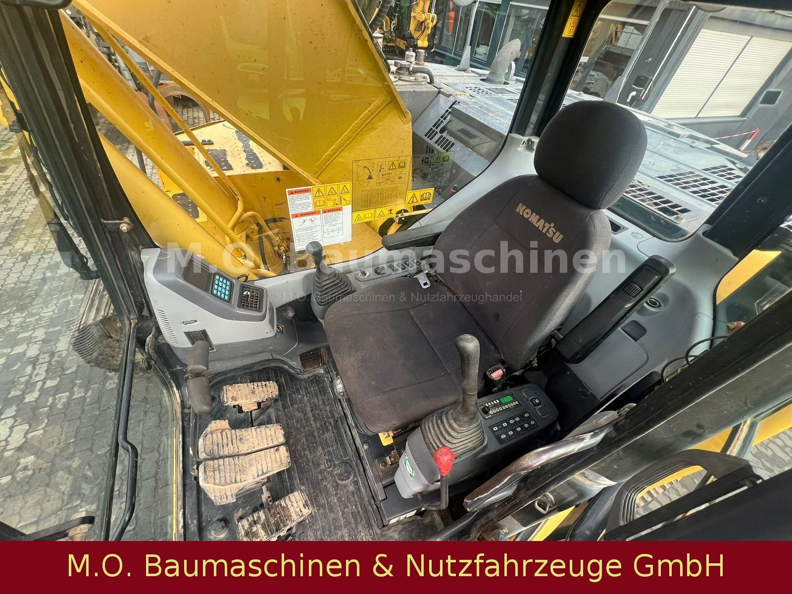 Fahrzeugabbildung Komatsu Komatsu PC228 USLC-3EO