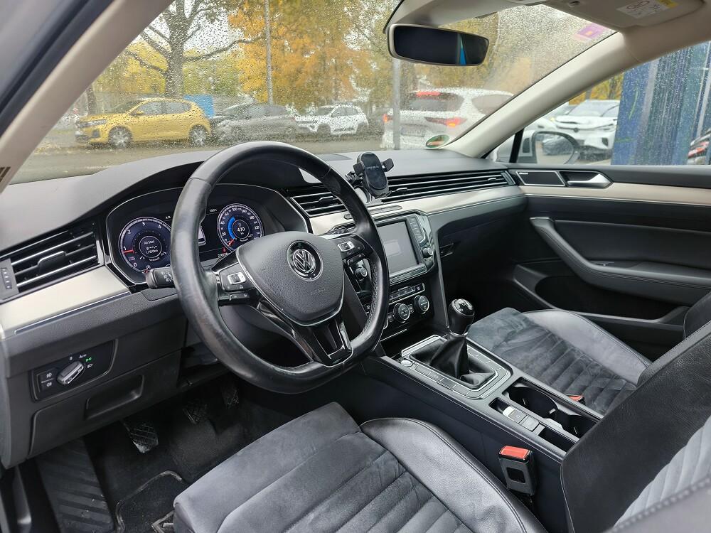 Volkswagen Passat 2015 — photo 8