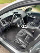 Volvo XC60 *scheckheftgepflegt* DRIVe Momentum 2.0 - gebrauchte Volvo XC60 aus dem Jahr 2010