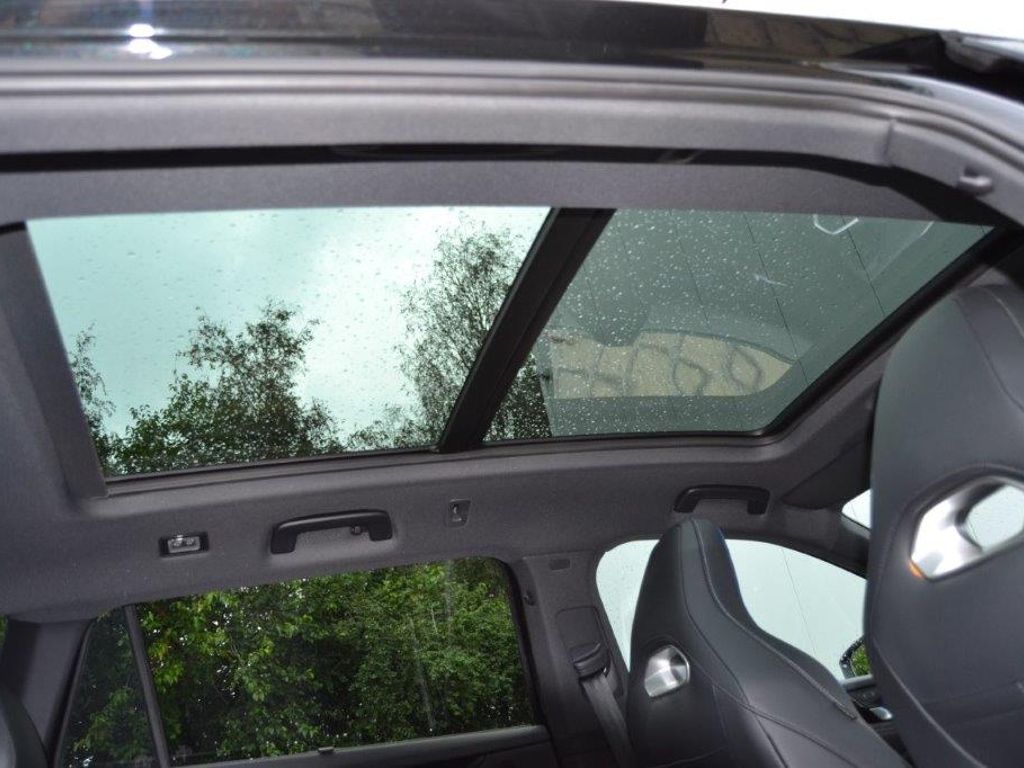 Passat Variant 2.0 TDI DSG R-Line VOLL/BLACK-STY
