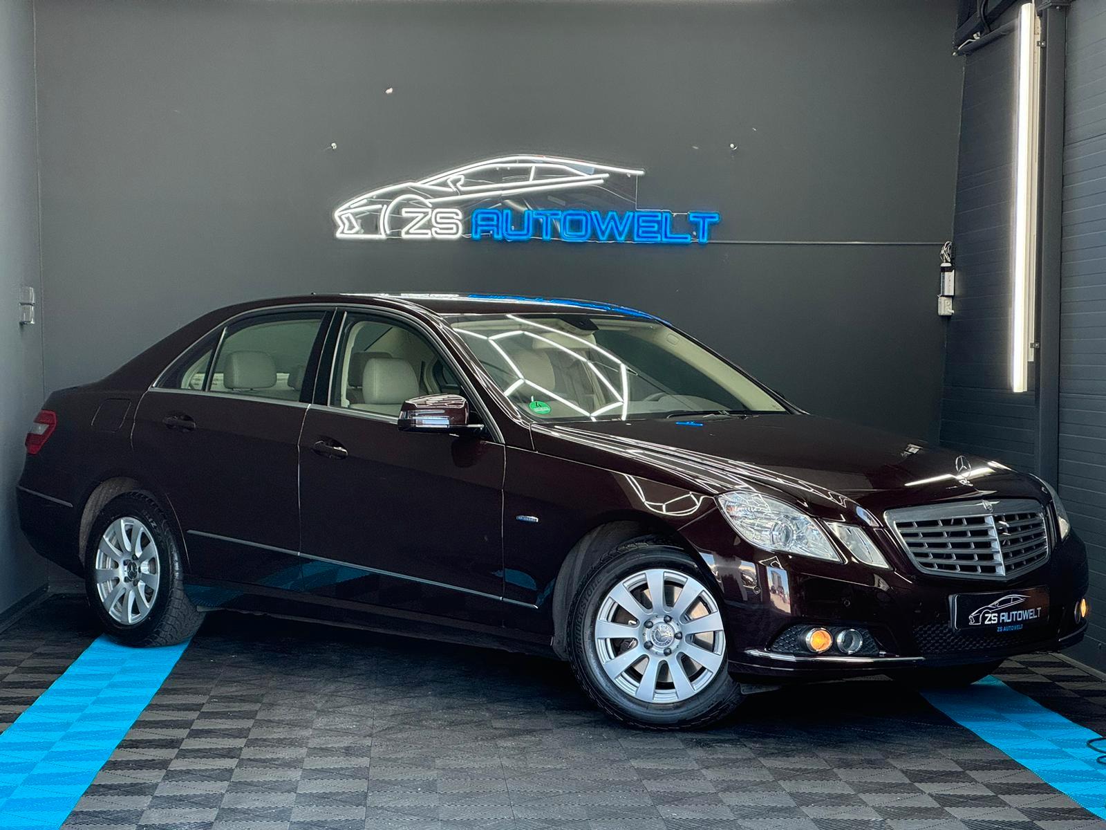Mercedes-Benz E 250*AUTOMATIK*LEDER*NAVI*1.HAND