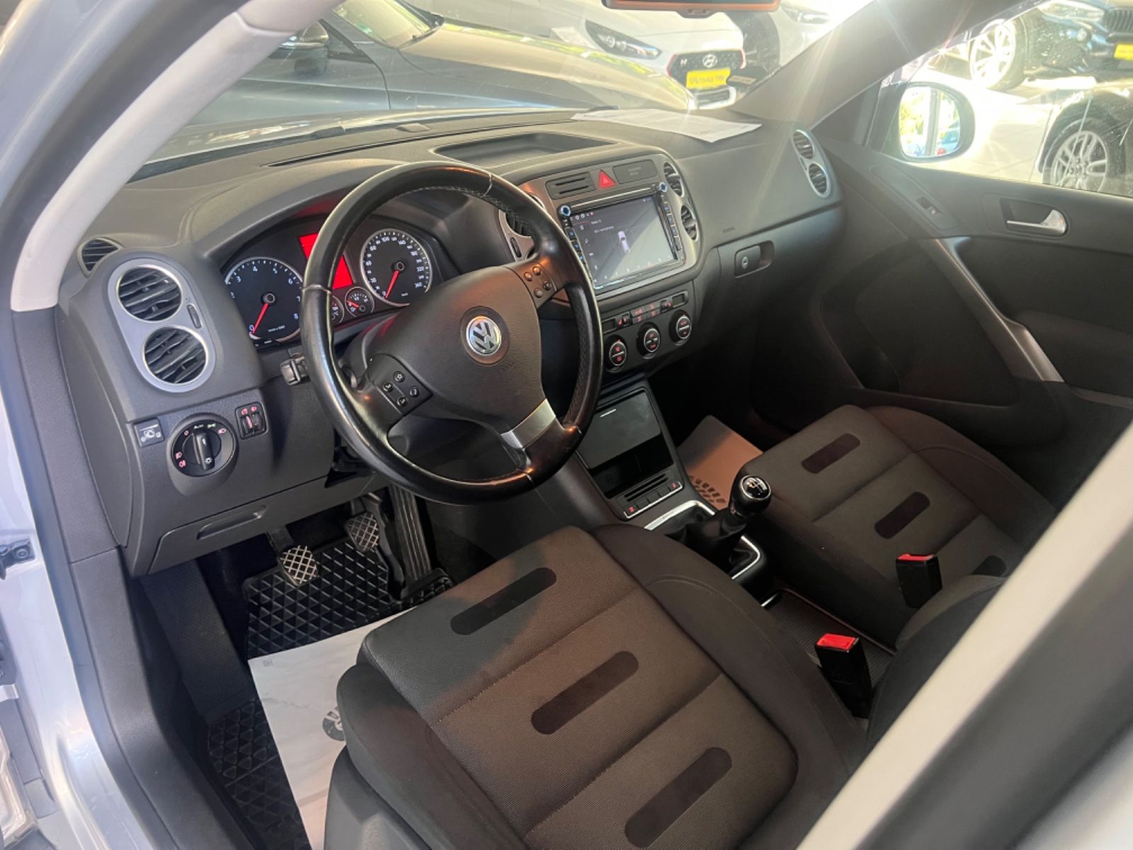 Fahrzeugabbildung Volkswagen Tiguan Sport & Style 4Motion LPG PRINZ
