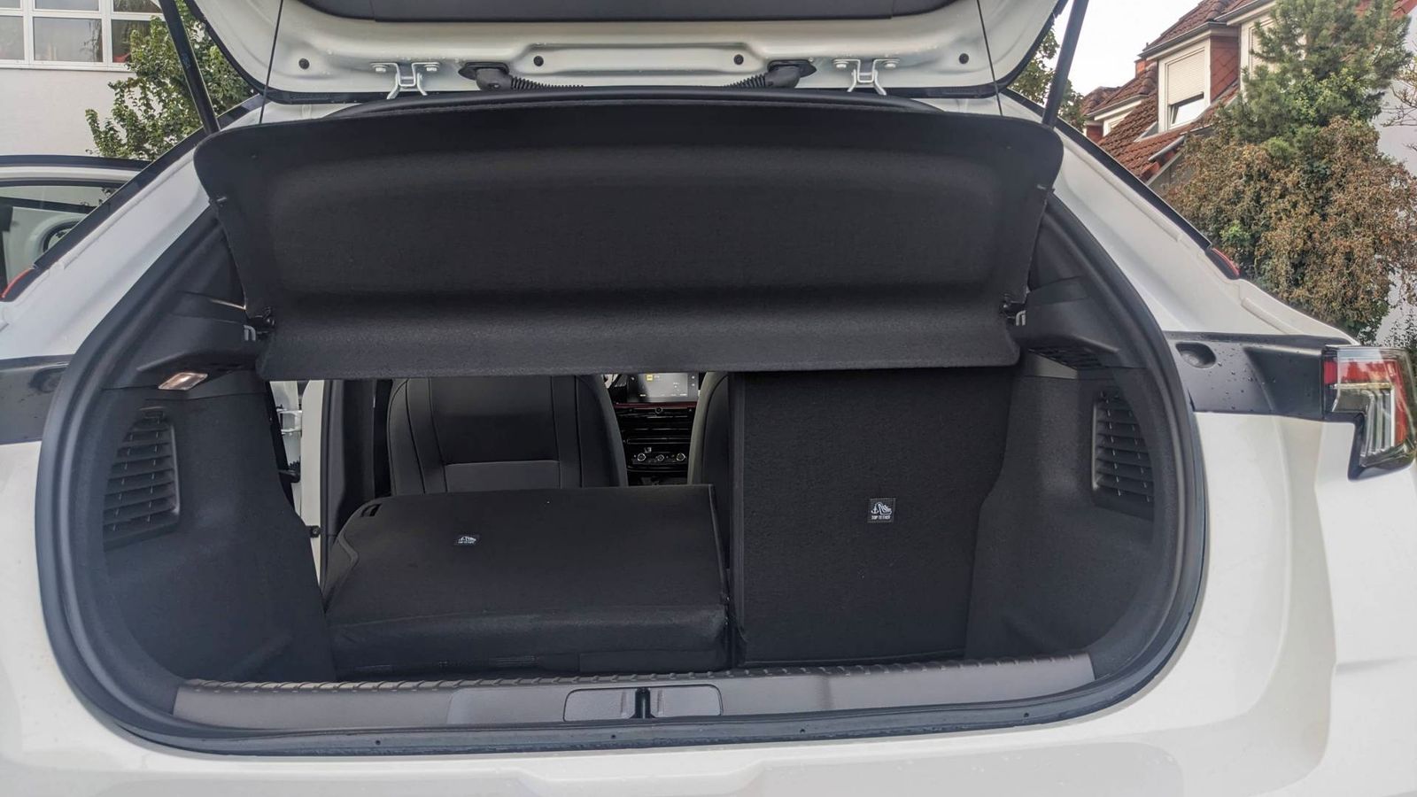 Fahrzeugabbildung Opel Mokka e GS Line