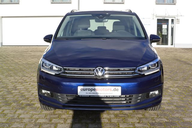 Volkswagen Touran Edition 1.5TSI Kamera Sitzh. AHK SOFORT !