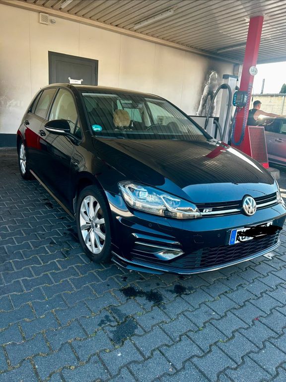 Image of Volkswagen Golf Sportsvan
