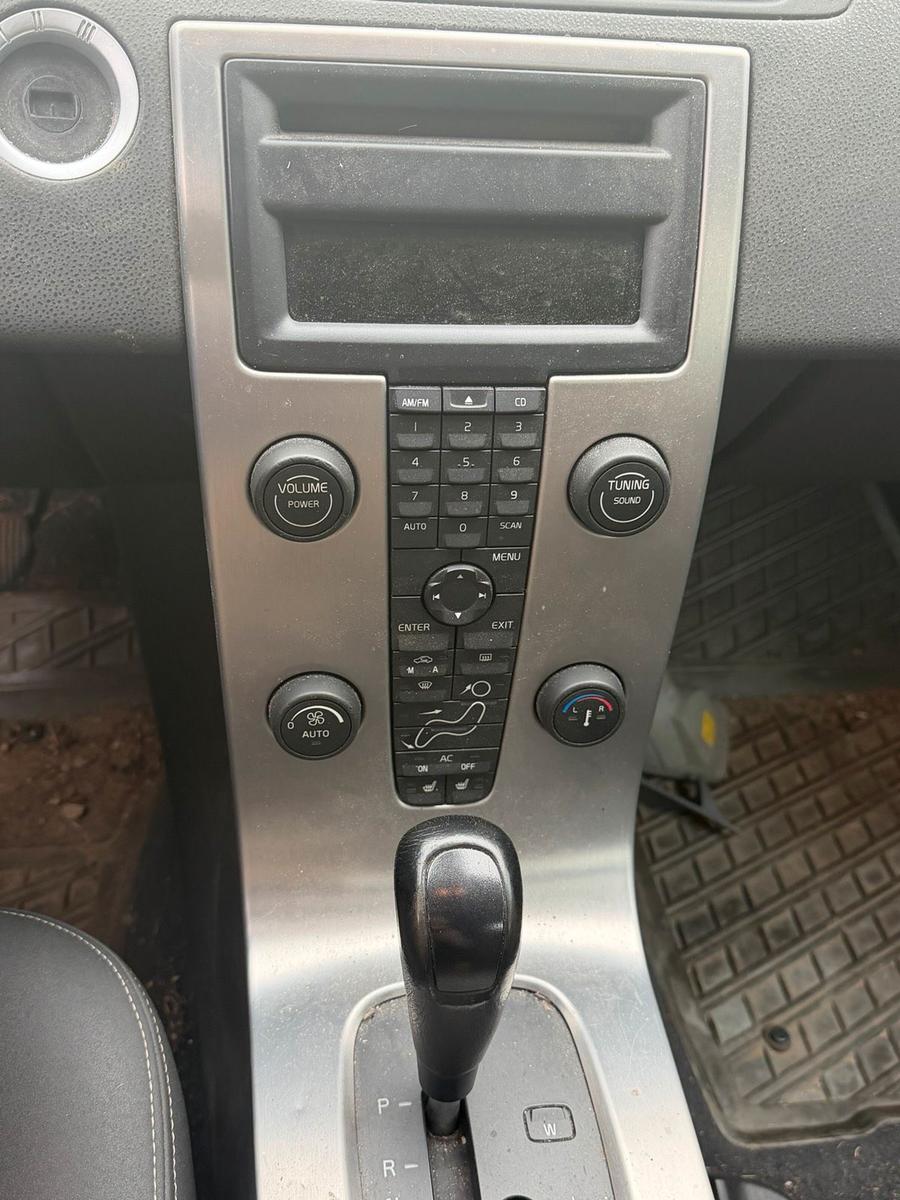 Volvo V50 2004 — photo 6